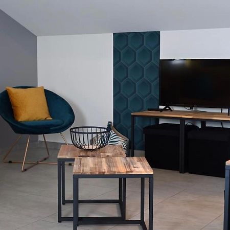 Le Spacieux Cosy - 4 Personnes - Geneve Cranves-Sales Eksteriør billede